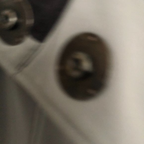 Ladies Size 4 Grey rainproof LULULEMON JACKET with zippered pockets - Picture 6 of 10